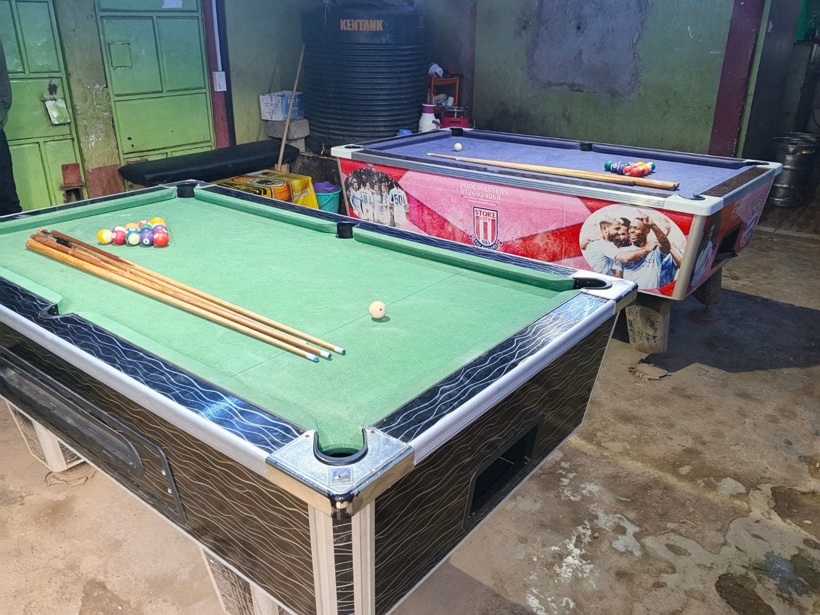 Pool Table - Professional Play